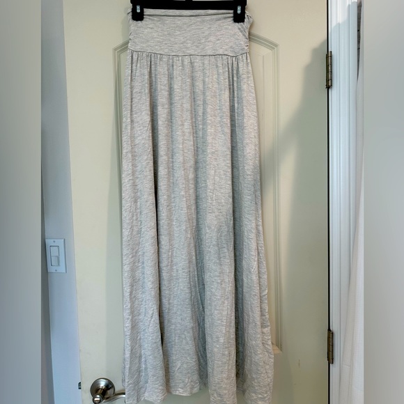 Light Grey Maxi Skirt - Picture 1 of 2